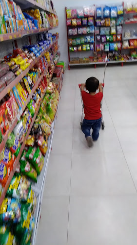 Opinii despre QK Food Mart în Kota Kendari - Gastronomi dan perhotelan