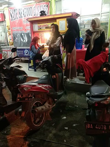 Opinii despre Ayam Geprek FRTwo în Kota Padang - Gastronomi dan perhotelan