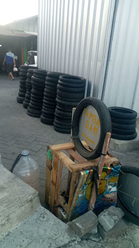 PMV5+RCV, Jl. Tengger Raya, Banjar Sugihan, Kec. Tandes, Surabaya, Jawa Timur 60185