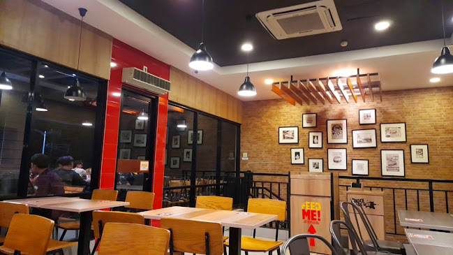Opinii despre Burger King Pajajaran în Kota Bogor - Gastronomi dan perhotelan