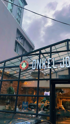 Opinii despre Onkel John's Coffee în Kota Makassar - Gastronomi dan perhotelan