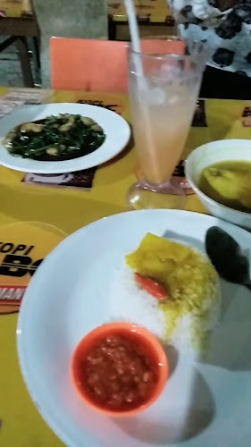 Opinii despre Warung Abah în Kota Pangkal Pinang - Gastronomi dan perhotelan