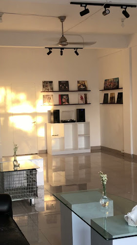 Opinii despre senama coffee în Kota Denpasar - Gastronomi dan perhotelan