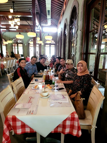 Jl. Ahmad Yani No.10, Temindung Permai, Kec. Sungai Pinang, Kota Samarinda, Kalimantan Timur 75117