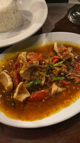 Opinii despre Kingdom Foodcourt & Coffee Toffee în Kota Gorontalo - Gastronomi dan perhotelan