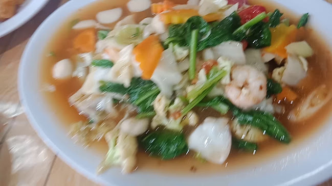 Yayuk Seafood - Gastronomi dan perhotelan