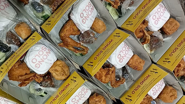 AYAM BAKAR WONG SOLO RUNGKUT MADYA - Surabaya