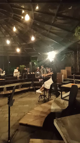 Opinii despre Rumah Makan Budja în Kota Pasuruan - Gastronomi dan perhotelan