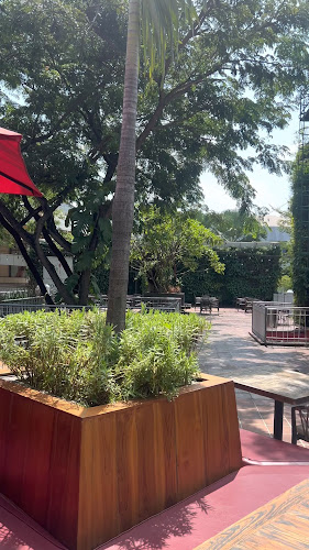 HotLicks Texas BBQ & Bar