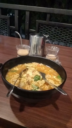 ELBOS CAFE & SHISHA - Gastronomi dan perhotelan