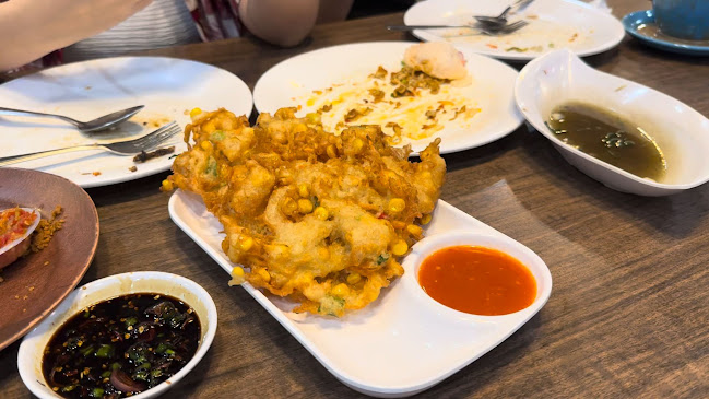 Opinii despre Daun Pisang Resto Grand Batam Mall în Kota Batam - Gastronomi dan perhotelan