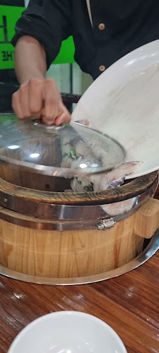 Opinii despre Feng Wei Ge în Kota Batam - Gastronomi dan perhotelan