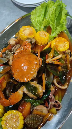 Opinii despre Yayuk Seafood în Kota Jambi - Gastronomi dan perhotelan