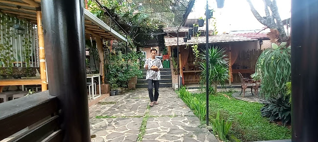 Opinii despre D'Kampoeng Tipar în Kota Depok - Gastronomi dan perhotelan