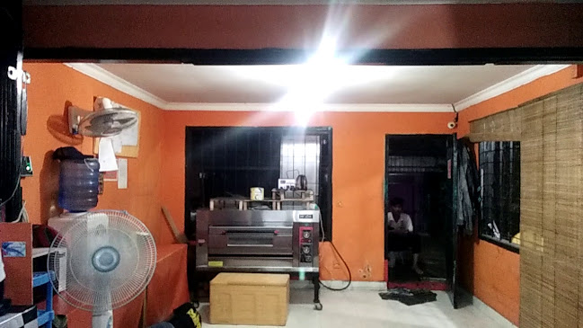 G44Q+F6W, Jl. Pasundan, Jawa, Kec. Samarinda Ulu, Kota Samarinda, Kalimantan Timur 75243