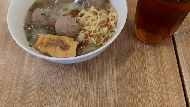 Opinii despre Bakso Lapangan Tembak Senayan Jakarta - Duta Mall în Kota Banjarmasin - Gastronomi dan perhotelan