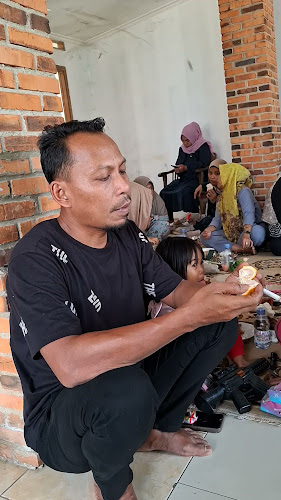 Opinii despre Es Kul Kul Yahuts în Kota Depok - Gastronomi dan perhotelan