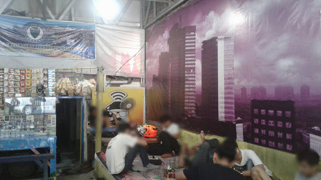 Opinii despre Waroeng Kopie Darat în Surabaya - Gastronomi dan perhotelan