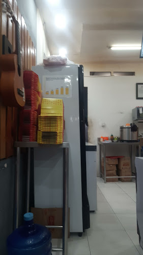 D'Besto Chiken and Burger Tarok Bukittinggi