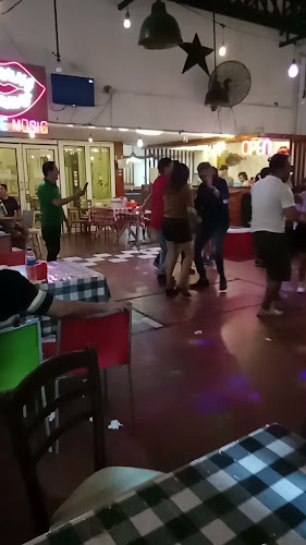 Warung Curhat - Gastronomi dan perhotelan