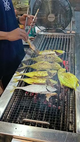 Ikan bakar pondok kuning - Kota Tanjung Pinang