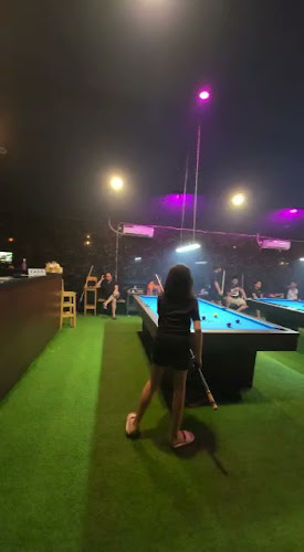 Opinii despre Libra Billiard & Cafe în Kota Tangerang Selatan - Gastronomi dan perhotelan