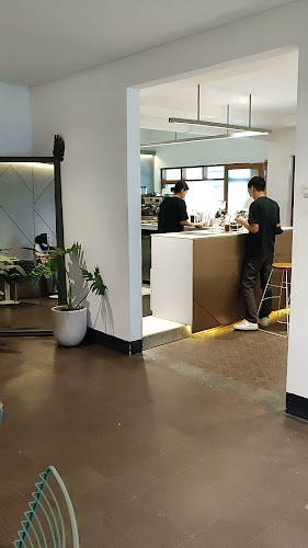 Opinii despre Kofu în Kota Bandung - Gastronomi dan perhotelan