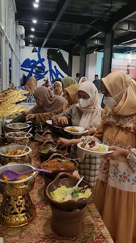 Jl. Aroeppala Jl. Hertasning Baru No.100, Kassi-Kassi, Kec. Rappocini, Kota Makassar, Sulawesi Selatan 90222