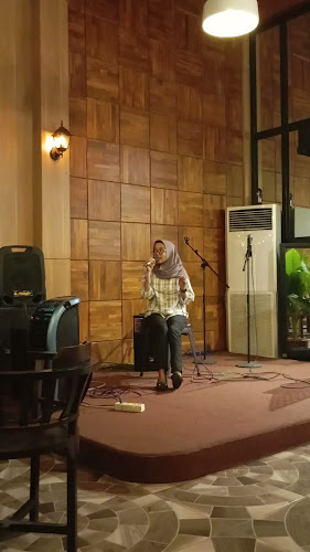 Opinii despre Score Cafe & Resto în Kota Probolinggo - Gastronomi dan perhotelan