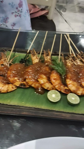 Comentarii opinii despre Ikan Bakar Tepi Laut 18