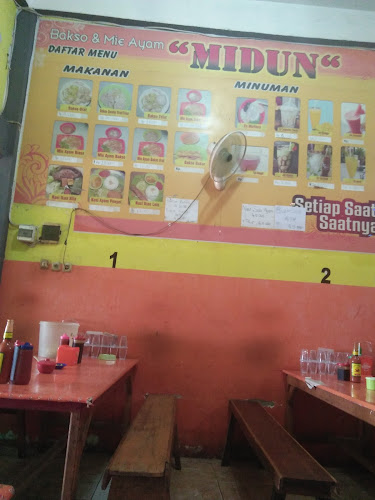 Bakso dan Mie Ayam Midun - Gastronomi dan perhotelan