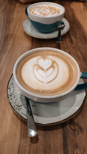 Comentarii opinii despre On The Rocks Salatiga