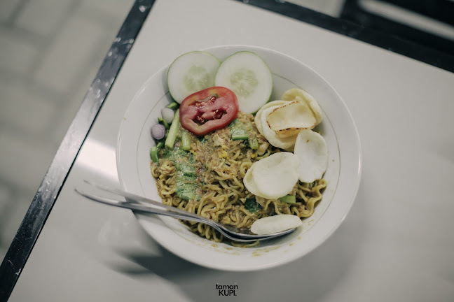 GMP9+526, Jl. Karya Bakti, Pangkalan Masyhur, Kec. Medan Johor, Kota Medan, Sumatera Utara