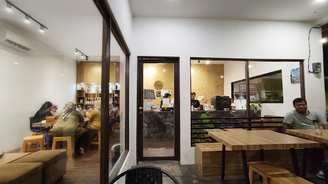 Comentarii opinii despre Tempat Bicara Coffee & Eatery