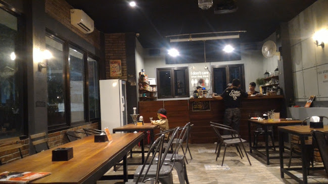 Jl. Cemp. No.86A Lantai 2, Poncol, Pekalongan Timur, Pekalongan City, Central Java 51122
