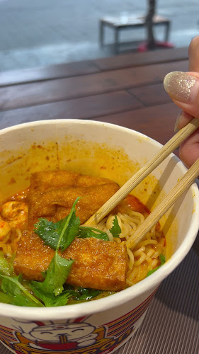 Opinii despre Ramyeon Xpress - 01역 KotaLama Semarang în Kota Semarang - Gastronomi dan perhotelan