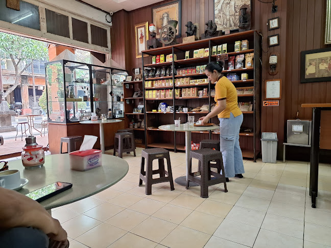 Bhineka Jaya (Kopi Bali) - Gastronomi dan perhotelan