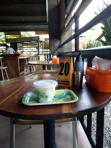 Kingdom Foodcourt & Coffee Toffee - Gastronomi dan perhotelan