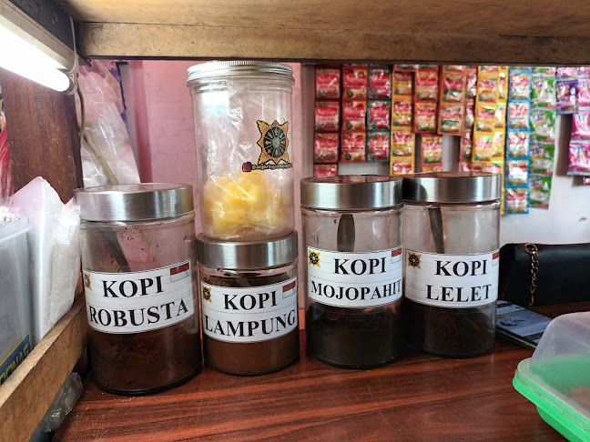 Opinii despre Angkringan Mojopahit în Kota Semarang - Gastronomi dan perhotelan