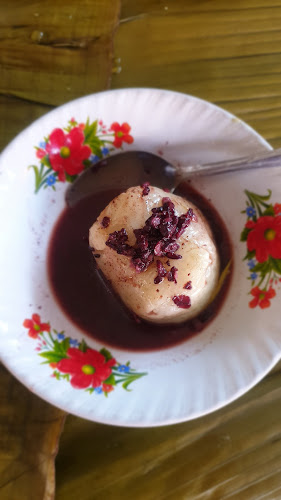 Usaha Keluarga Lamang Tapai - Kota Padang