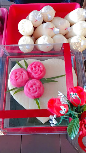 Comentarii opinii despre Suci Kue Kios Pasar Pon