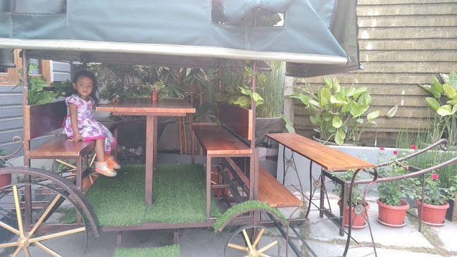 Jl. Dr. Rajiman No.327, Panularan, Kec. Laweyan, Kota Surakarta, Jawa Tengah 57149