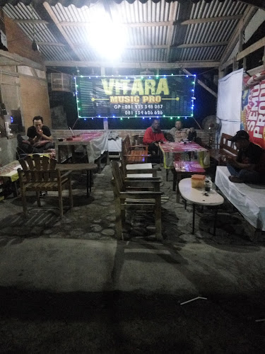 Opinii despre Warung Kopi Keluarga 86 în Kota Kediri - Gastronomi dan perhotelan