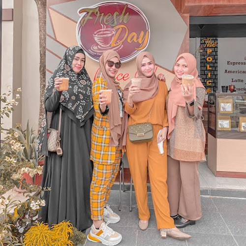 Polresta, Jl. Slamet Riyadi No.1, Karang Asam Ilir, Kec. Sungai Kunjang, Kota Samarinda, Kalimantan Timur 75243