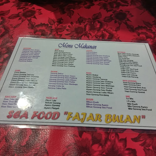 Opinii despre Seafood Fajar în Kota Bandar Lampung - Gastronomi dan perhotelan