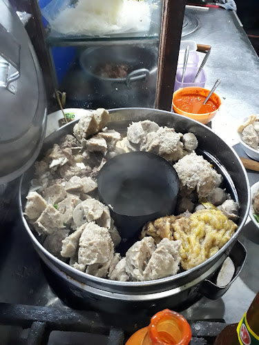 Bakso & Mie Ayam Anisa - Gastronomi dan perhotelan