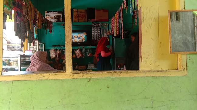 Opinii despre Warung Makning în Kota Padang Sidempuan - Gastronomi dan perhotelan