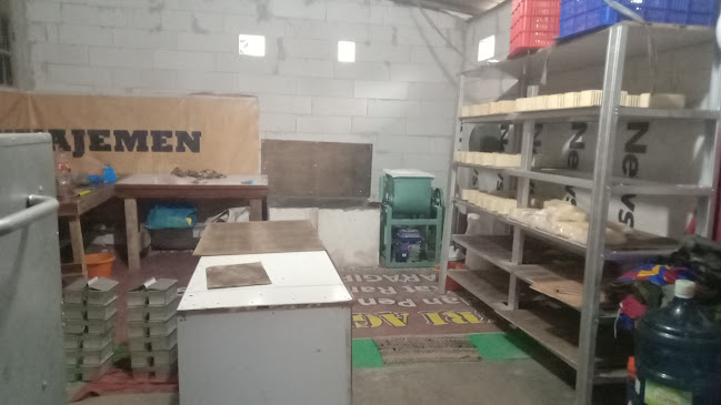 Jl. Desa Bojong Maruyung No.17, Meruyung, Kec. Limo, Kota Depok, Jawa Barat 16514