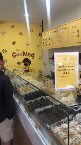 Roti Goolung Pakerisan - Gastronomi dan perhotelan