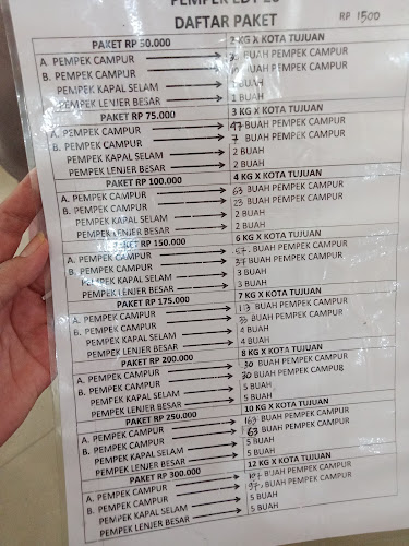 Opinii despre Pempek Edy în Kota Palembang - Gastronomi dan perhotelan